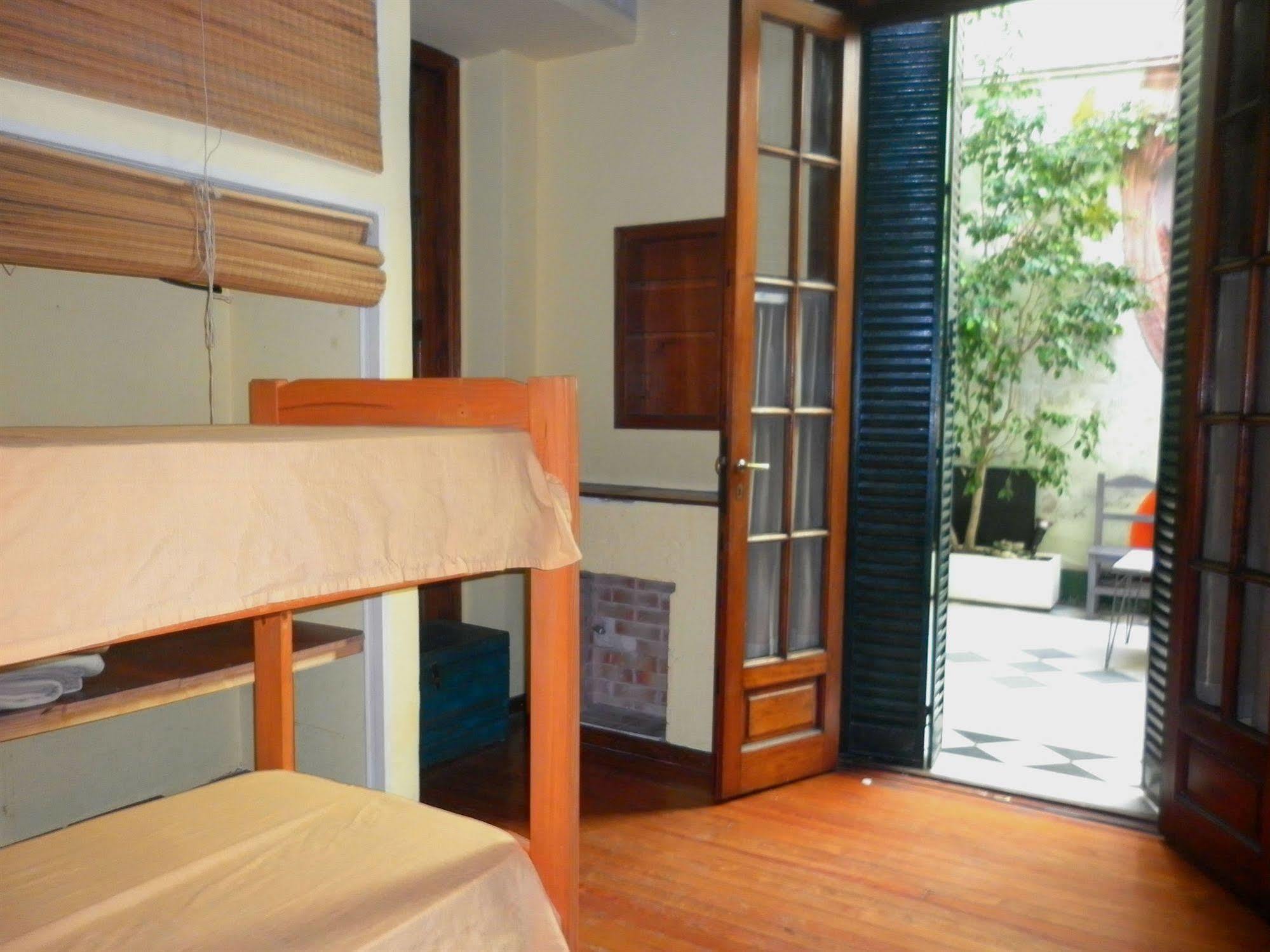 VI Luz Y Entre Hostel Buenos Aires Exterior foto